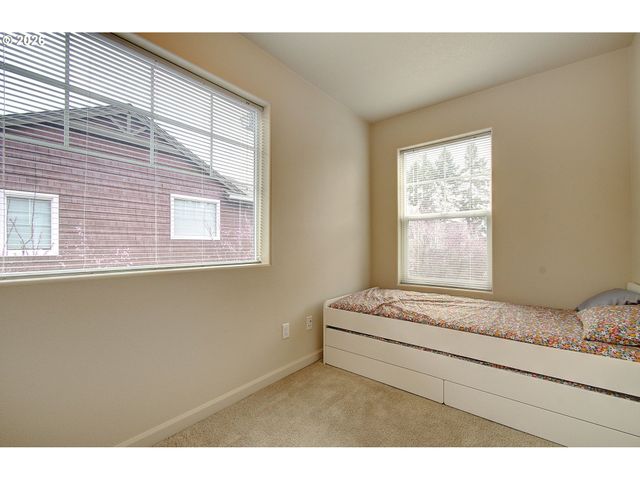 10521 Ne CEDAR FALLS Loop, Hillsboro, OR 97006