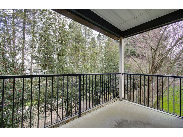 10521 Ne CEDAR FALLS Loop, Hillsboro, OR 97006