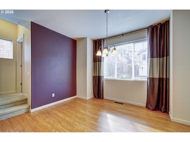 10521 Ne CEDAR FALLS Loop, Hillsboro, OR 97006