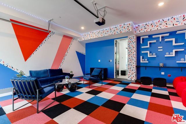 18015 Martha Street, Encino (los Angeles), CA 91316