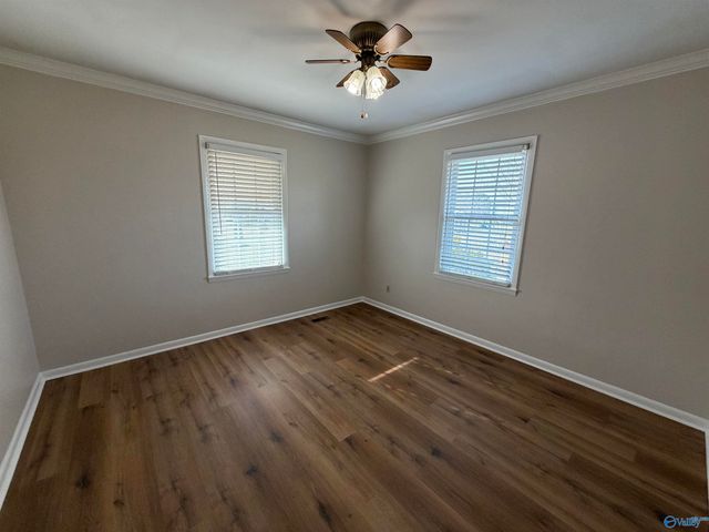 9450 US Highway 431, Owens Cross Roads, AL 35763