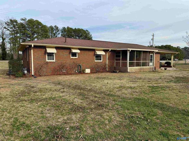 9450 US Highway 431, Owens Cross Roads, AL 35763