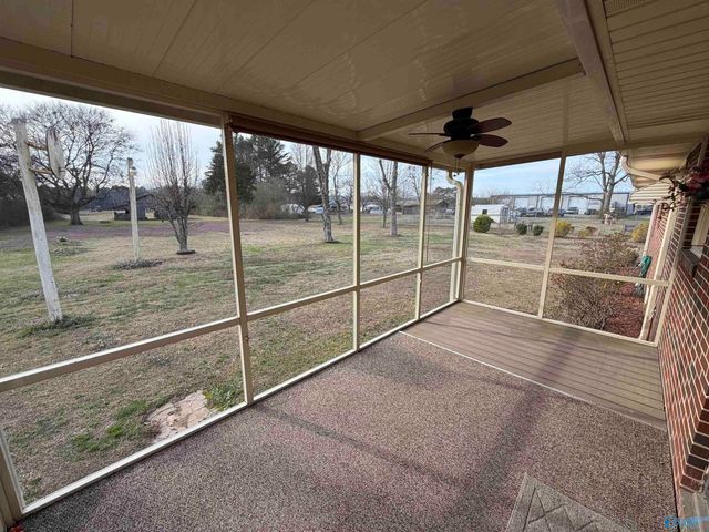 9450 US Highway 431, Owens Cross Roads, AL 35763