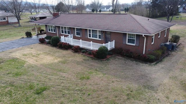 9450 US Highway 431, Owens Cross Roads, AL 35763