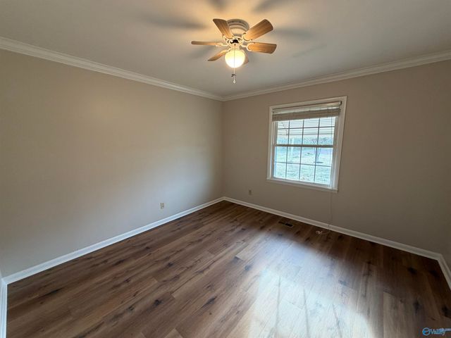 9450 US Highway 431, Owens Cross Roads, AL 35763