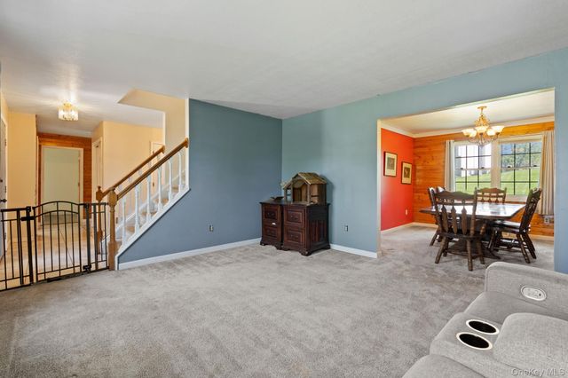 4 Brook Court, Walden, NY 12586