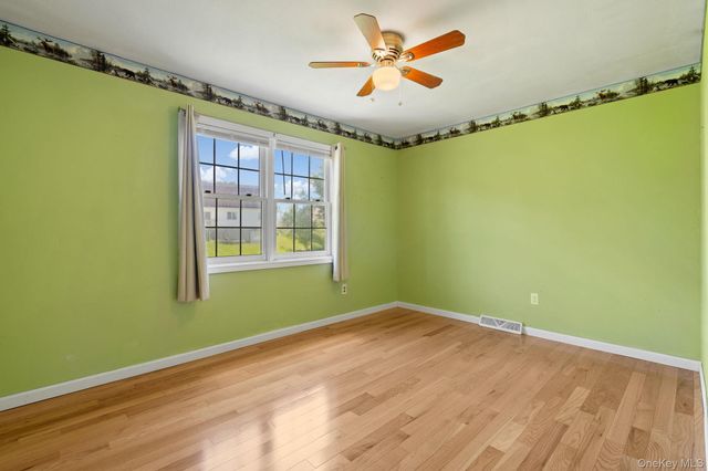 4 Brook Court, Walden, NY 12586