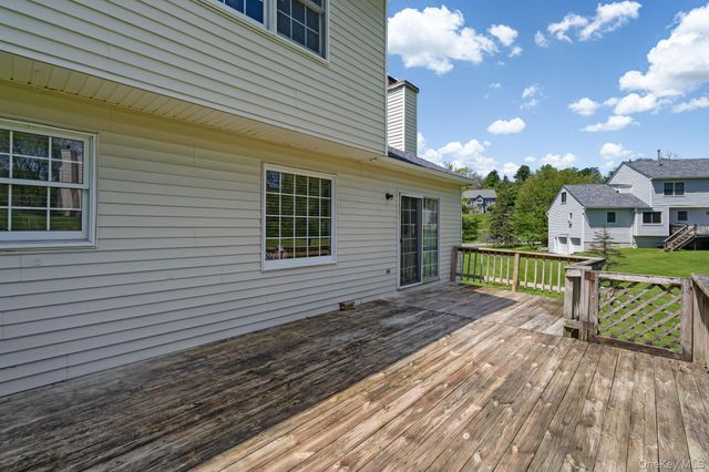 4 Brook Court, Walden, NY 12586
