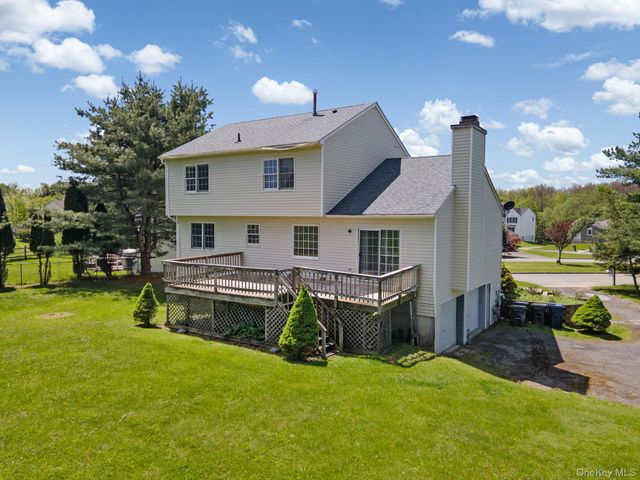 4 Brook Court, Walden, NY 12586