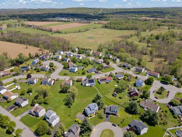 4 Brook Court, Walden, NY 12586