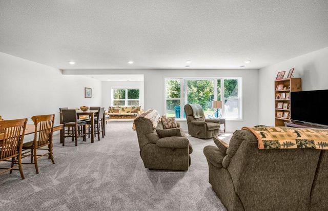 14977 144th Avenue N, Dayton, MN 55327