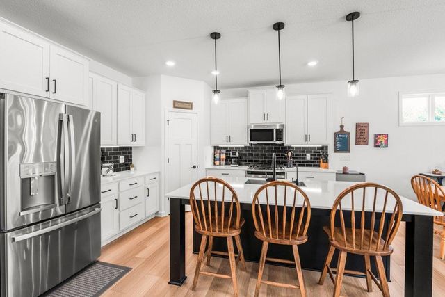 14977 144th Avenue N, Dayton, MN 55327