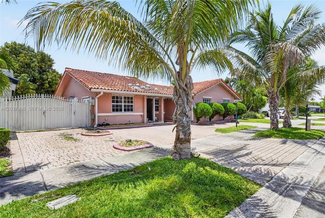 955 NW 128th Court, Miami, FL 33182
