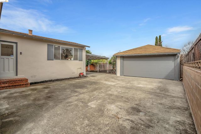 824 Maud Ave, San Leandro, CA 94577