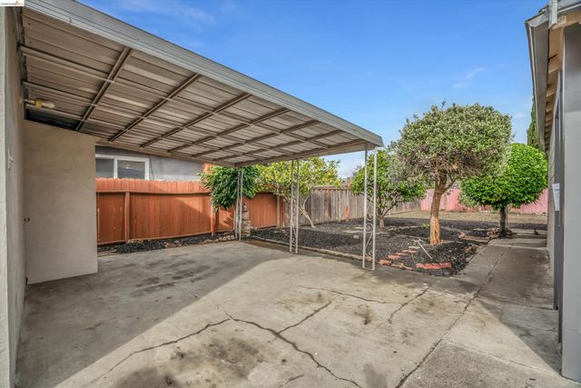 824 Maud Ave, San Leandro, CA 94577