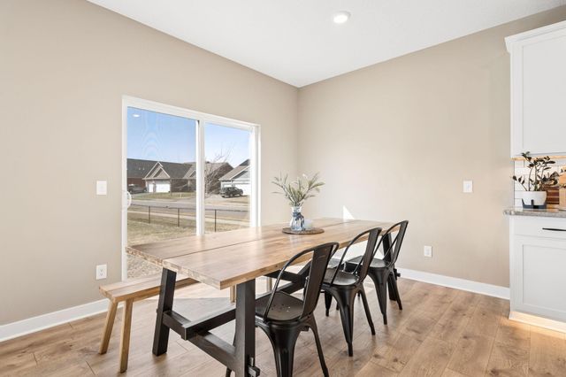 16094 Fairoaks Avenue N, Hugo, MN 55038