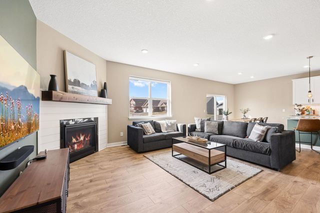 16094 Fairoaks Avenue N, Hugo, MN 55038