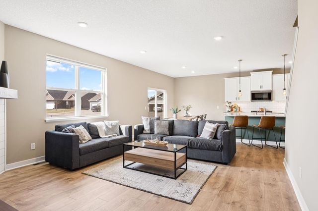 16094 Fairoaks Avenue N, Hugo, MN 55038