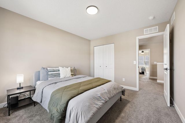 16094 Fairoaks Avenue N, Hugo, MN 55038