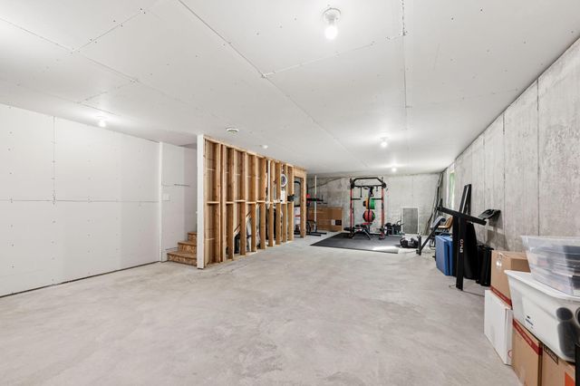 16094 Fairoaks Avenue N, Hugo, MN 55038