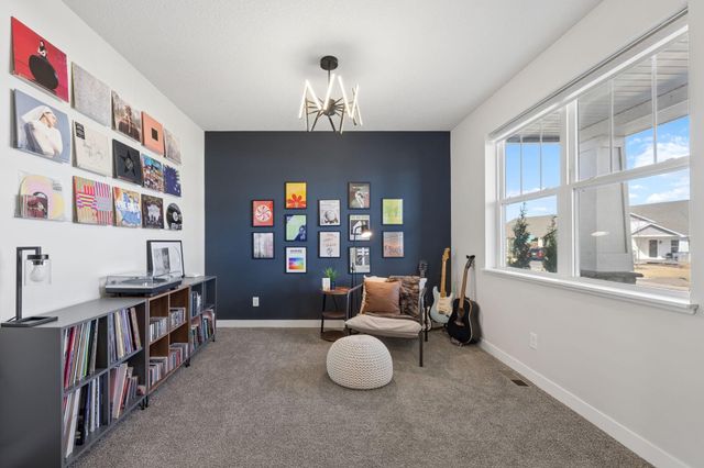 16094 Fairoaks Avenue N, Hugo, MN 55038