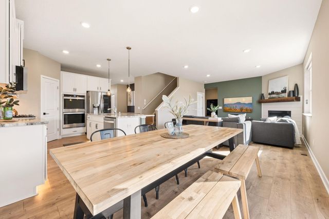 16094 Fairoaks Avenue N, Hugo, MN 55038