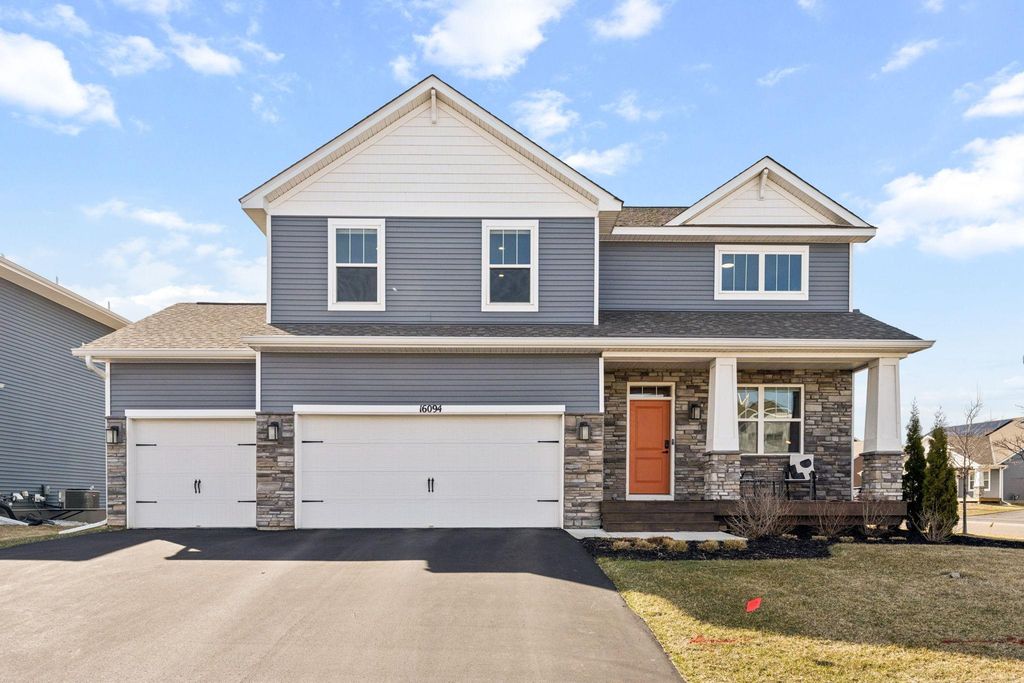 16094 Fairoaks Avenue N, Hugo, MN 55038