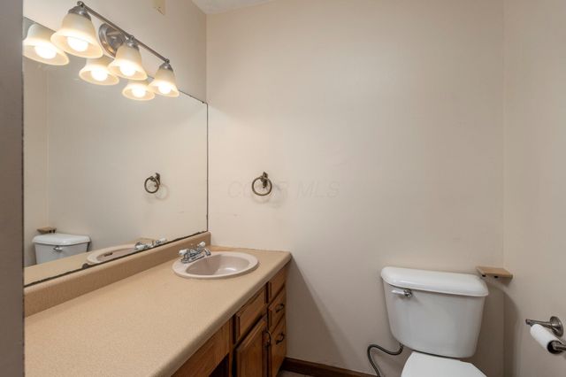 558 Damon Drive, Washington Court House, OH 43160