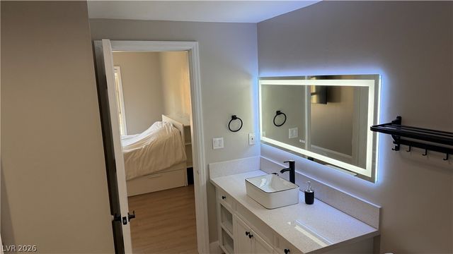 30 Strada Di Villaggio 323, Henderson, NV 89011