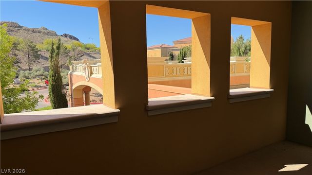 30 Strada Di Villaggio 323, Henderson, NV 89011