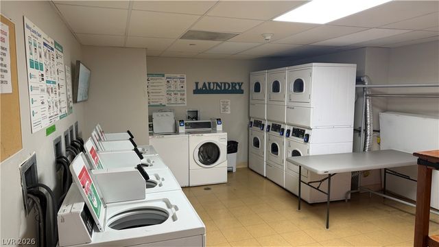 30 Strada Di Villaggio 323, Henderson, NV 89011