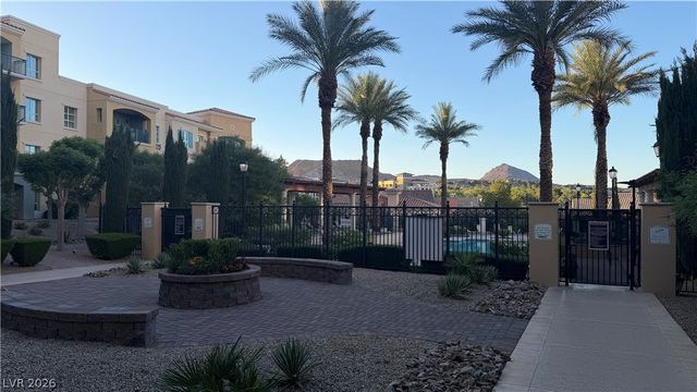 30 Strada Di Villaggio 323, Henderson, NV 89011