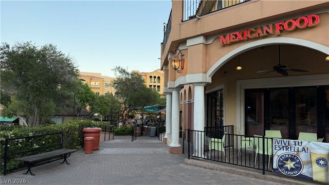 30 Strada Di Villaggio 323, Henderson, NV 89011