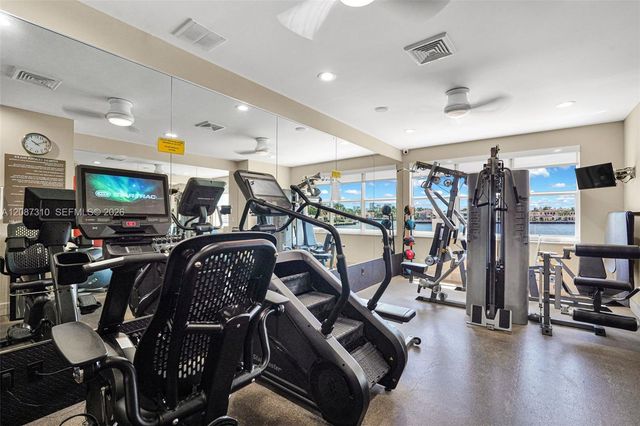 511 Bayshore Drive 1009, Fort Lauderdale, FL 33304