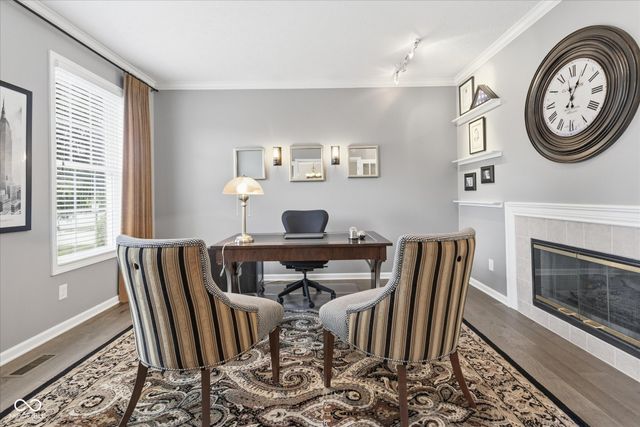 9070 Iris Lane, Zionsville, IN 46077