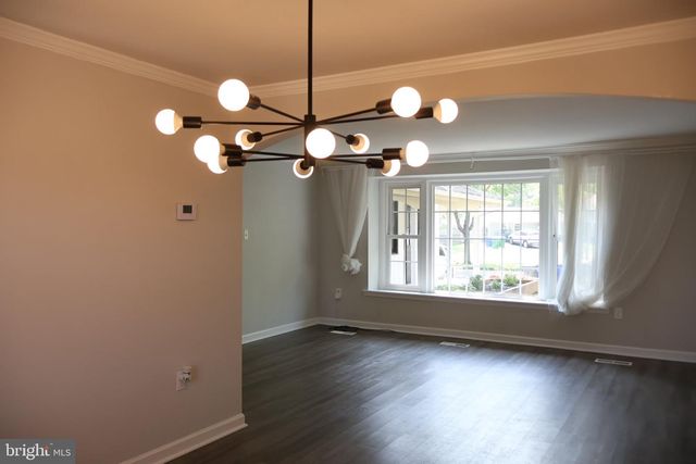 5218 CAROLINE CIR, Waldorf, MD 20601