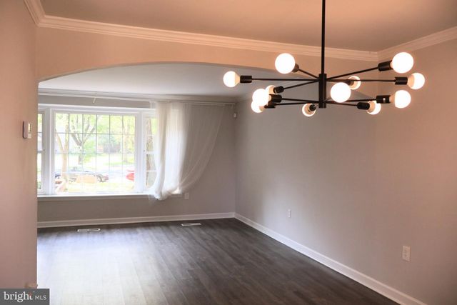 5218 CAROLINE CIR, Waldorf, MD 20601