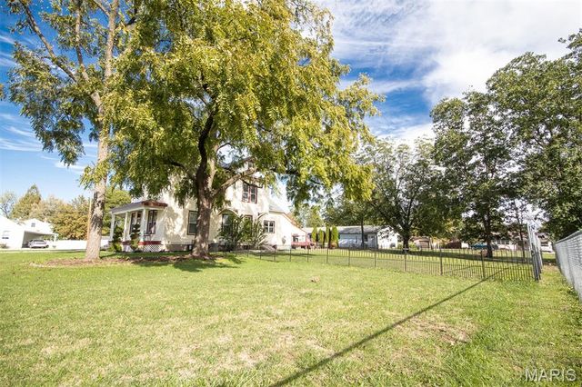 602 S State Highway 47, Warrenton, MO 63383