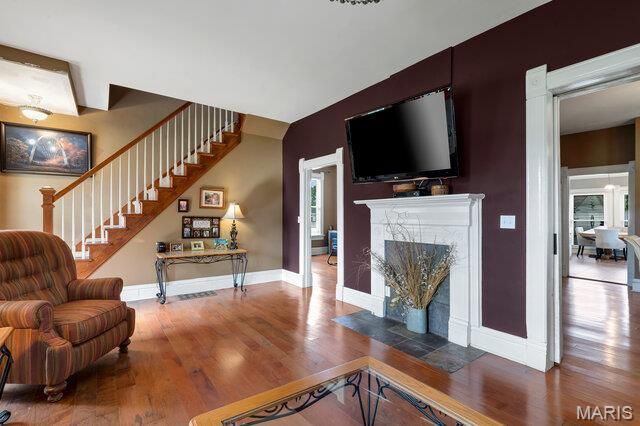 602 S State Highway 47, Warrenton, MO 63383