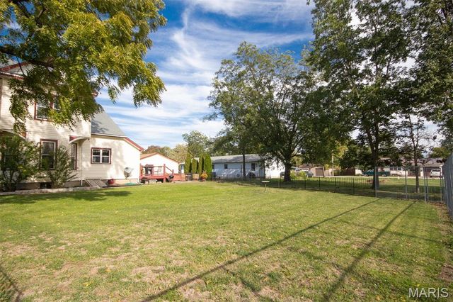 602 S State Highway 47, Warrenton, MO 63383