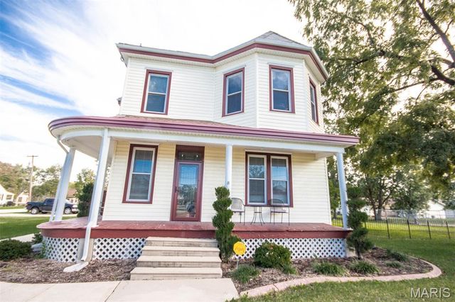 602 S State Highway 47, Warrenton, MO 63383