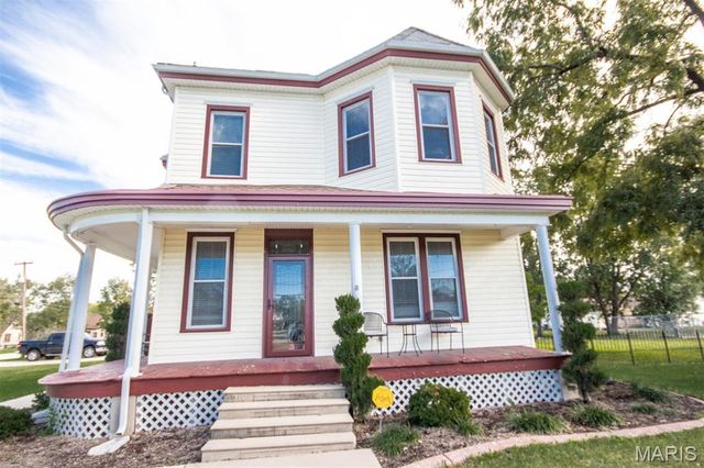 602 S State Highway 47, Warrenton, MO 63383