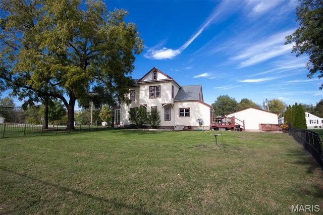 602 S State Highway 47, Warrenton, MO 63383