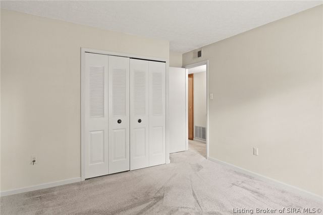 409 Huston Drive, Jeffersonville, IN 47130