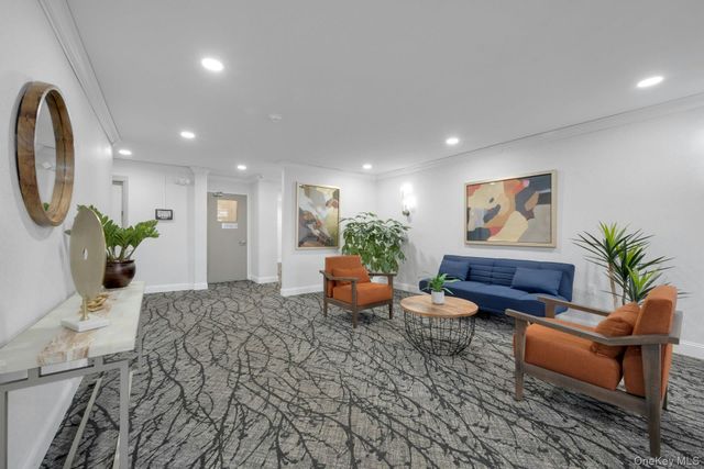 14 Westview Avenue 310, Tuckahoe, NY 10707