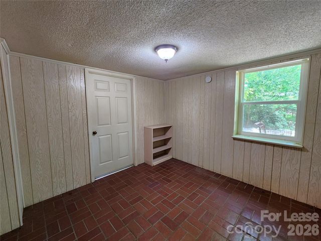 3340 Silver Stream Road, Charlotte, NC 28226