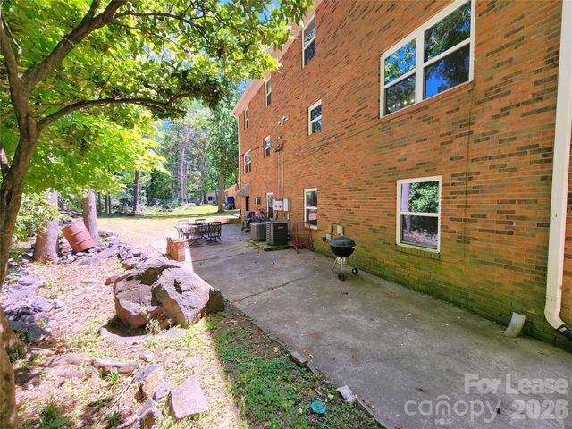 3340 Silver Stream Road, Charlotte, NC 28226
