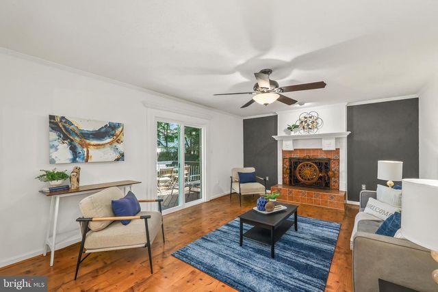 1012 ISABELLA DR, Stafford, VA 22554