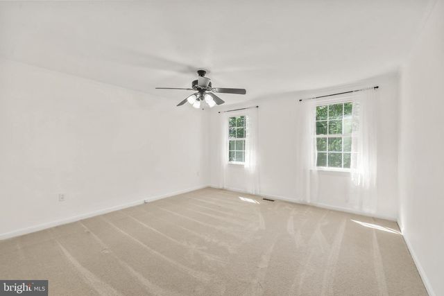 1012 ISABELLA DR, Stafford, VA 22554