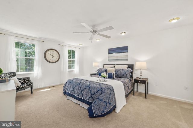 1012 ISABELLA DR, Stafford, VA 22554